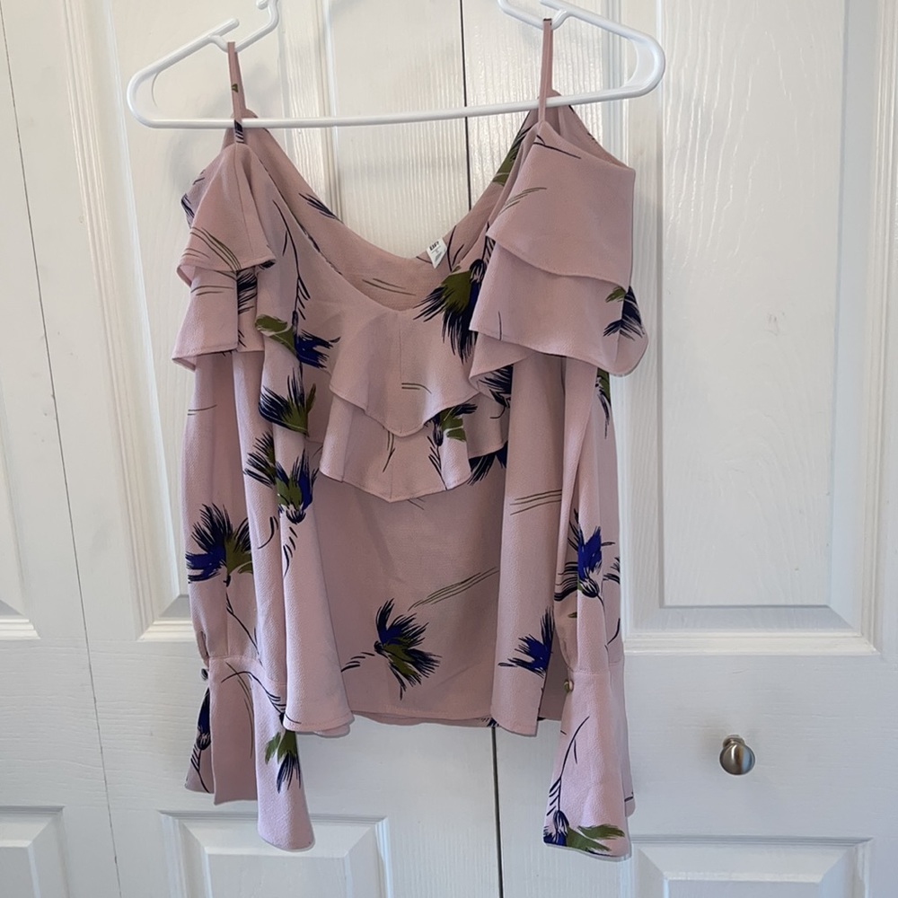 ✨3 FOR $15 SALE✨ BP Top